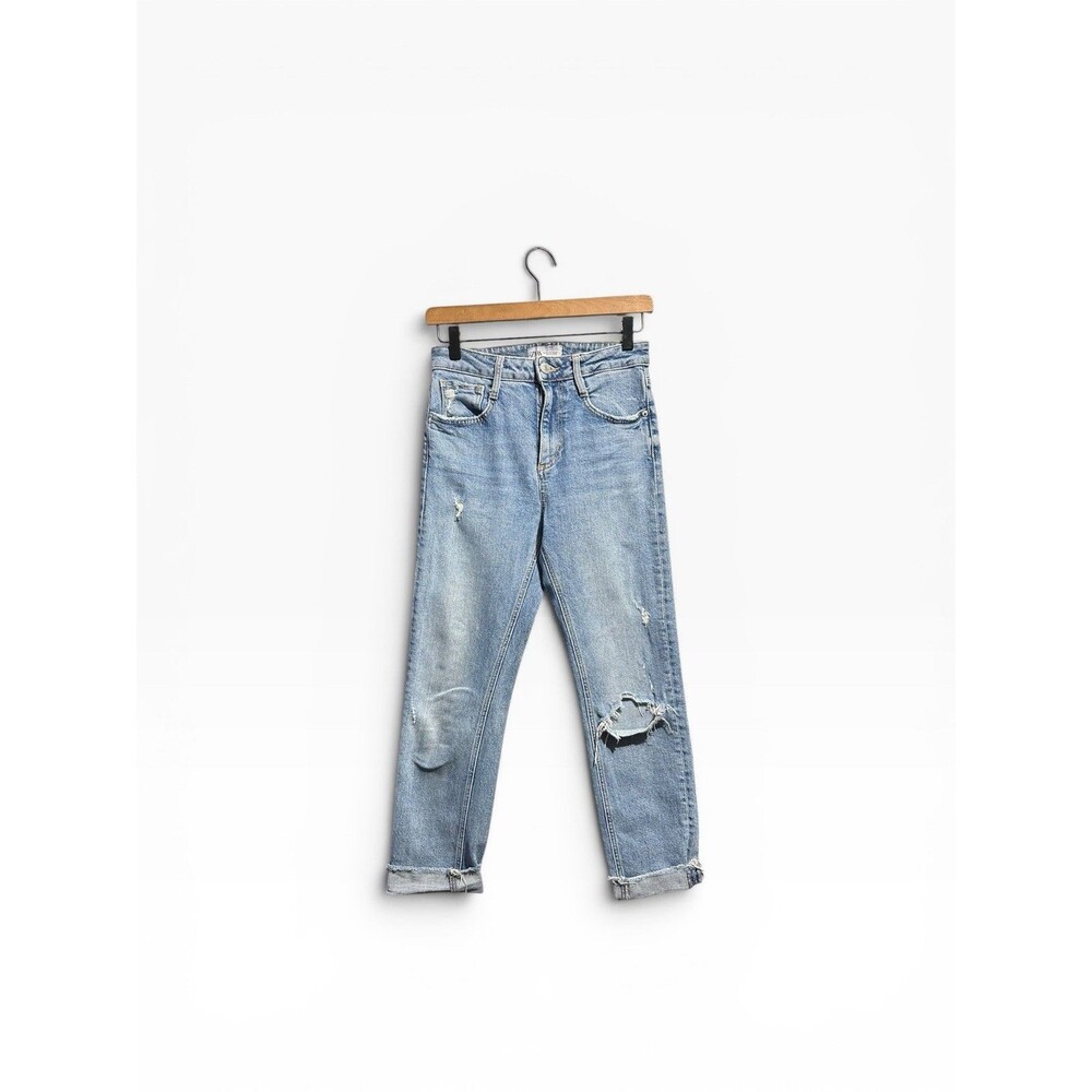 Zara Ripped Knee Jeans Women’s 2 Cuffed Light Wash Cropped Denim